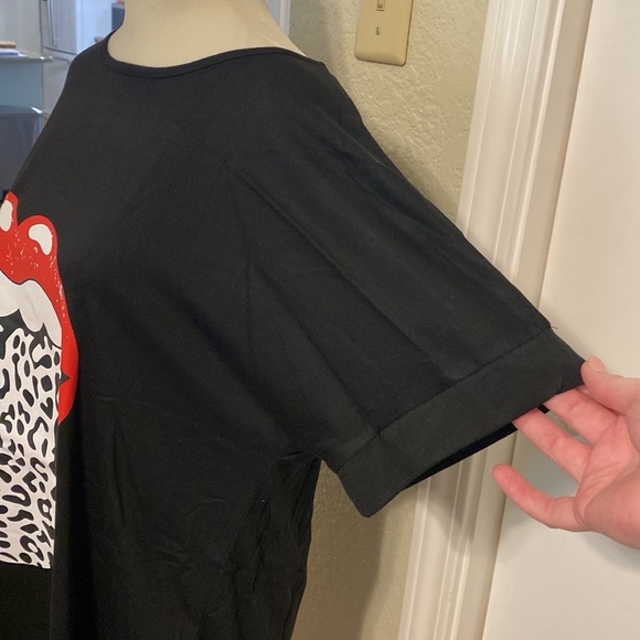 Leopard lips relaxed fit T-shirt dress - Picture 7 of 8